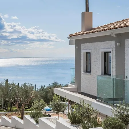 Minetos Apartament *