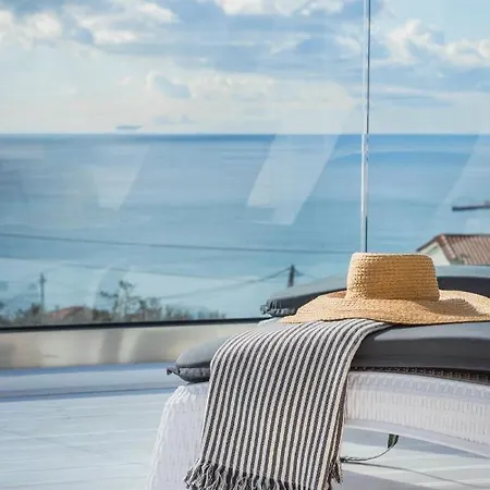 Minetos Apartament *