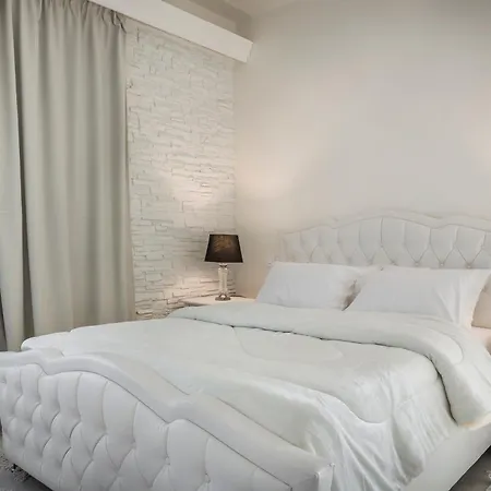 Minetos Apartmán